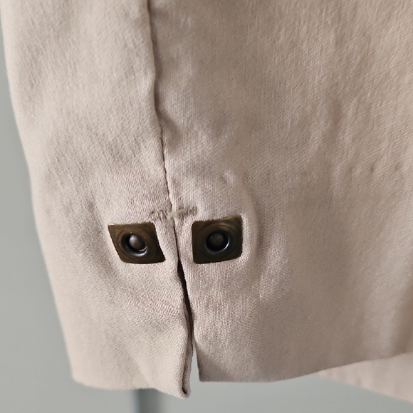 #136 Northern Reflections Tan Casual Super Stretch Shorts Sz Medium - Picture 5 of 6